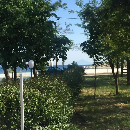 And Sea 1 Apartment Nea Karvali