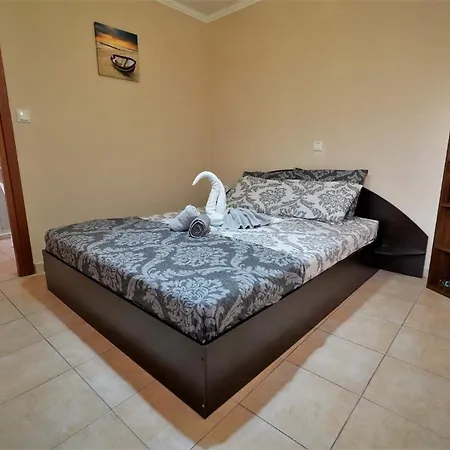 Apartment And Sea 1